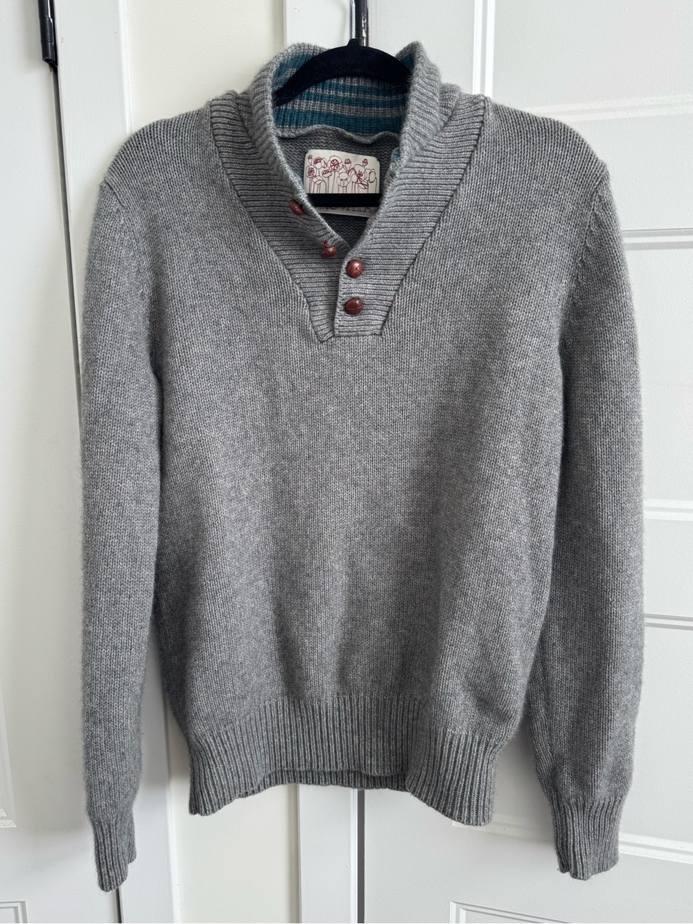 Trovata Birds of Paradis Men’s Knit Cashmere Blend Button Shawl Collar Sweater